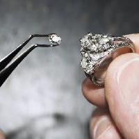 Pixwords Bildet med ring, diamant, hånd Kentannenbaum