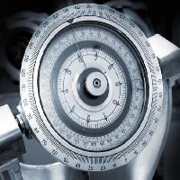 Pixwords Bildet med metrisk, kompass, gyro Eugenesergeev - Dreamstime