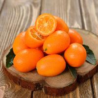 Pixwords Bildet med frukt, tre, plate, appelsin, appelsiner Olga Vasileva (Olyina)