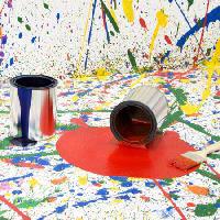 Pixwords Bildet med maling, farger, bøtte, bøtter, rød, spill Photoeuphoria - Dreamstime